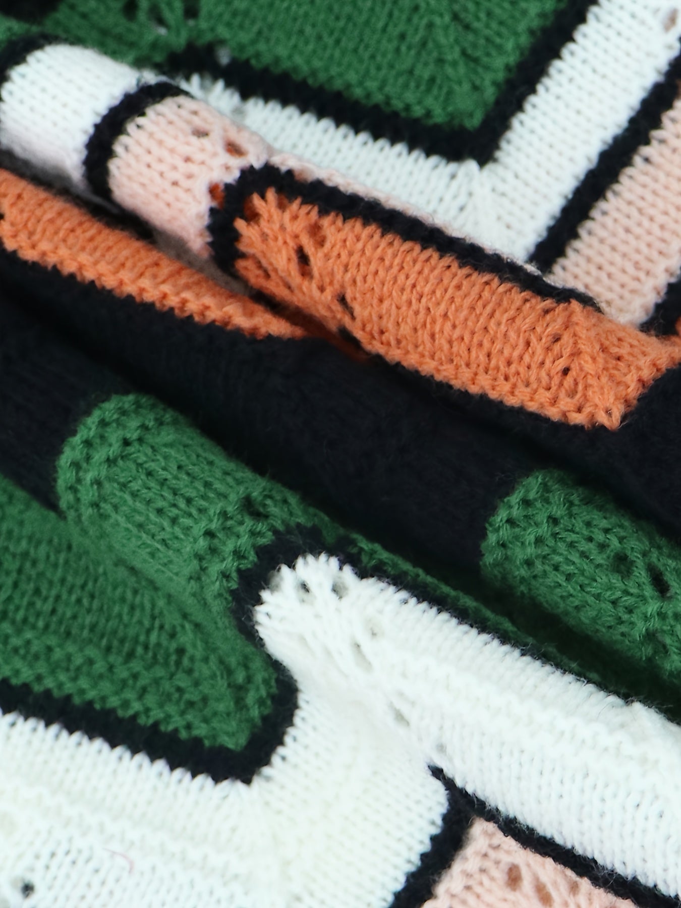 Tröja med linjär design