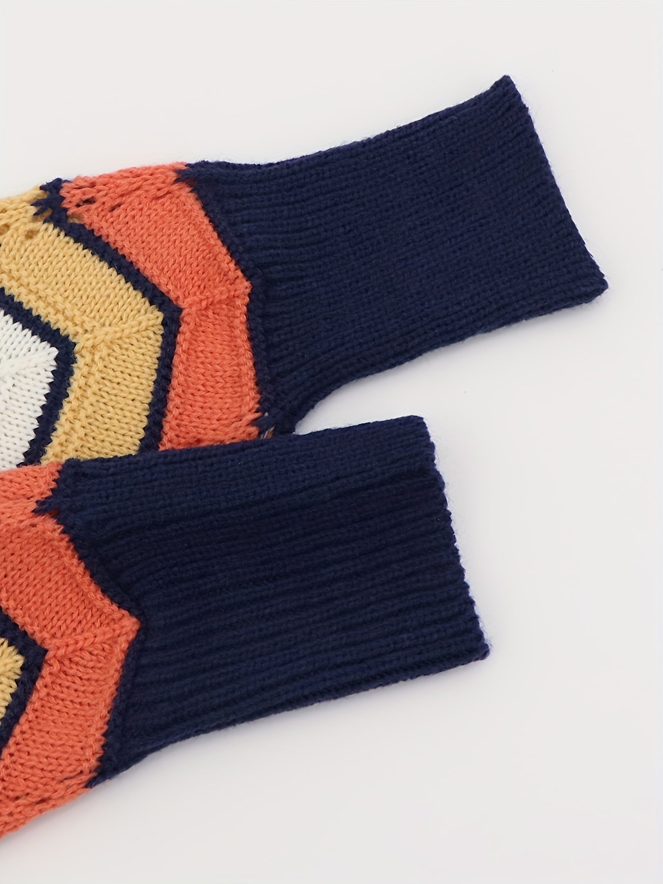 Tröja med linjär design