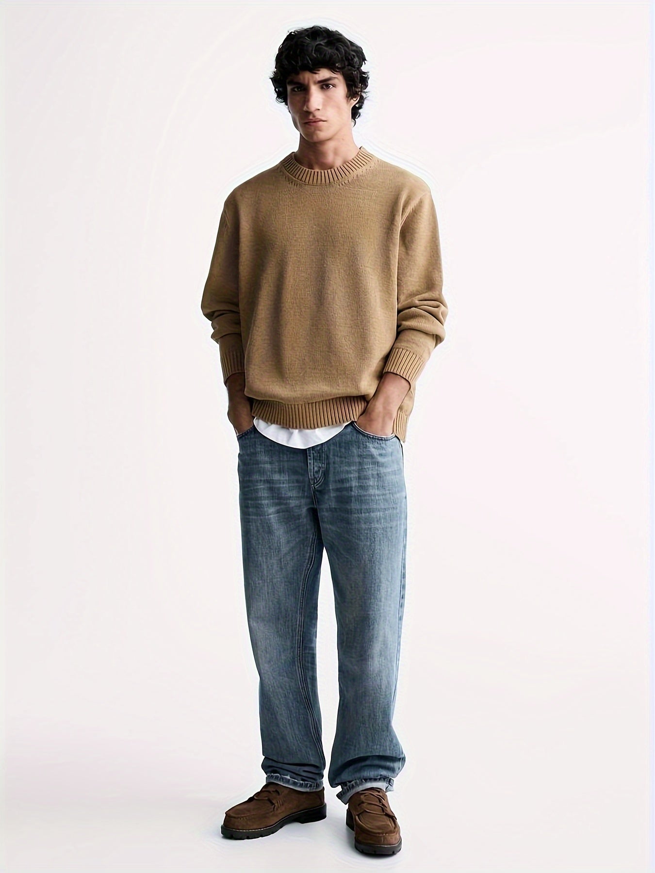 Löst stickad beige tröja