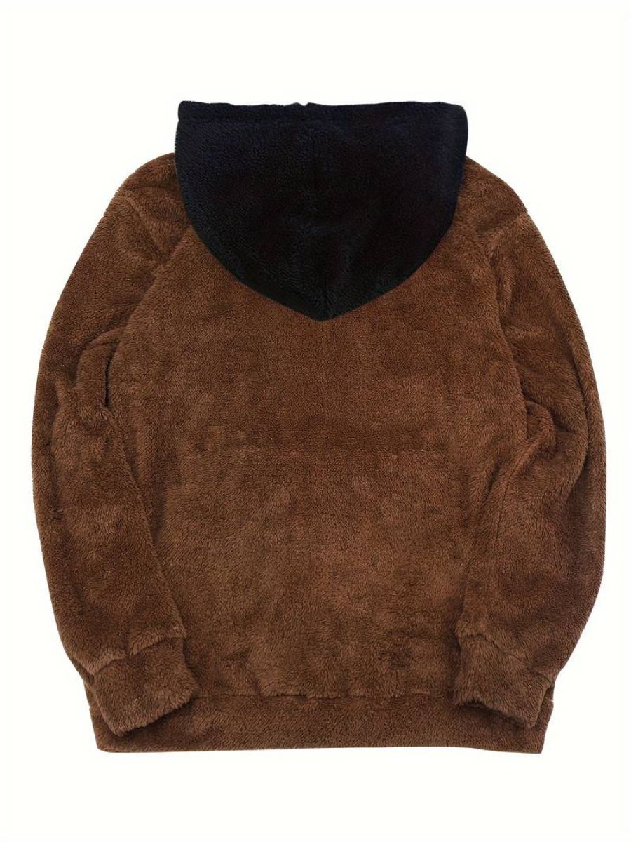 fluffig hoodie och träningsbyxor