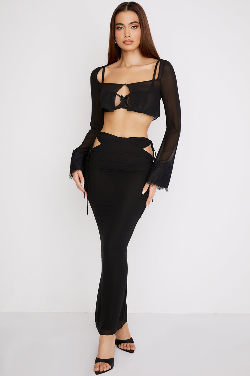Cropped topp med utskuren maxikjol