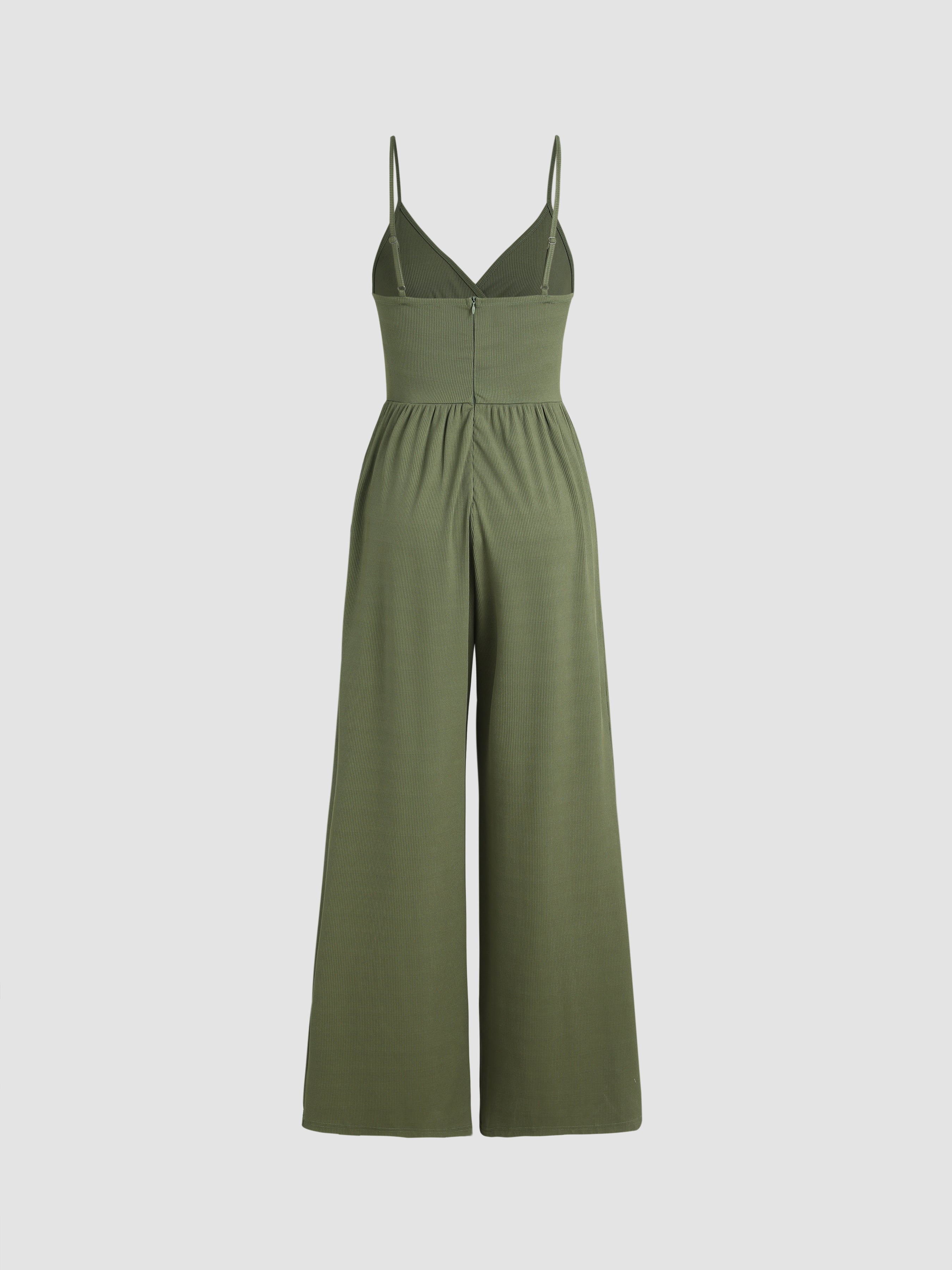 Jumpsuit med V-ringning och vida ben
