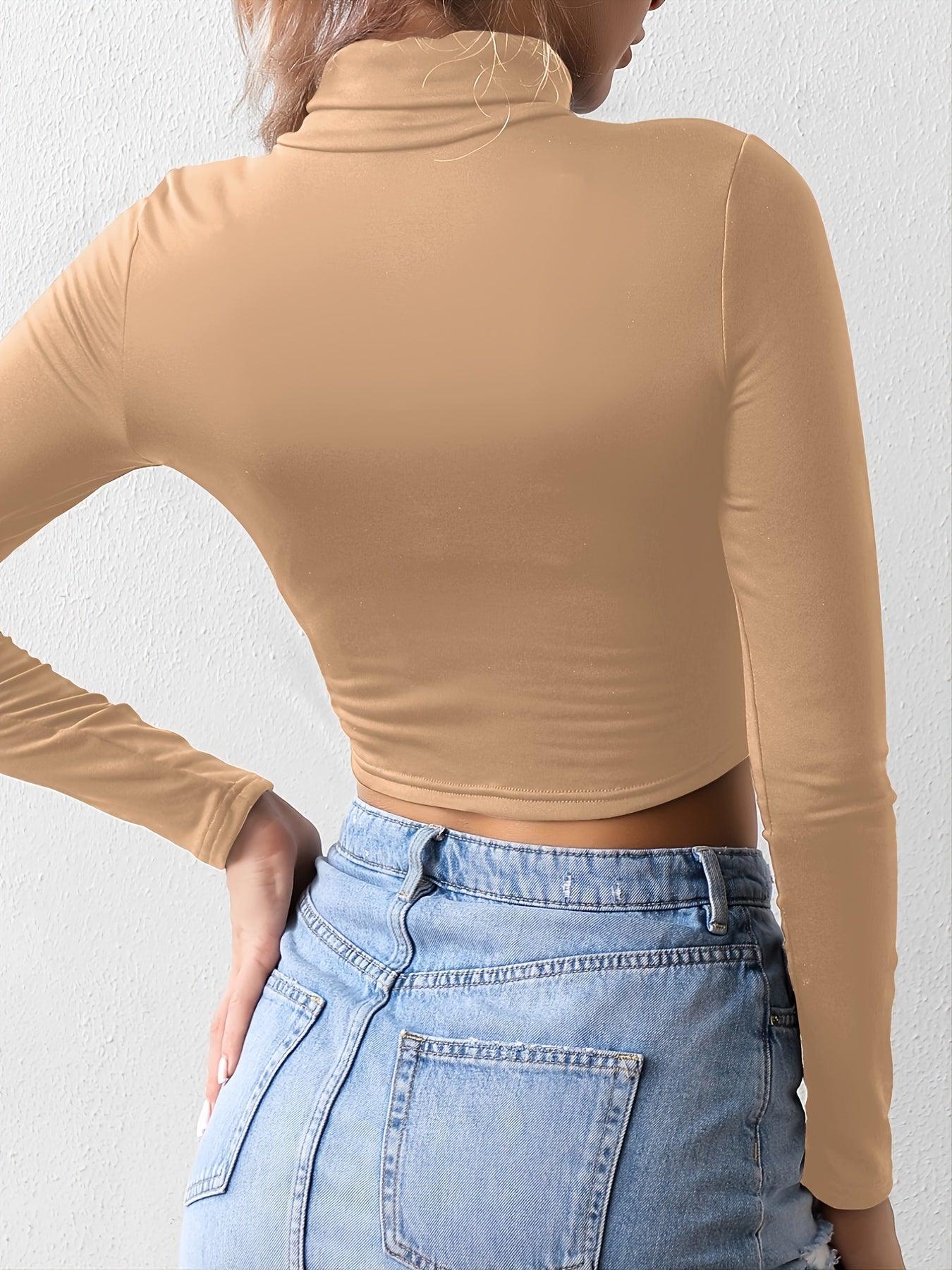 Skinny crop T-shirt med turtleneck