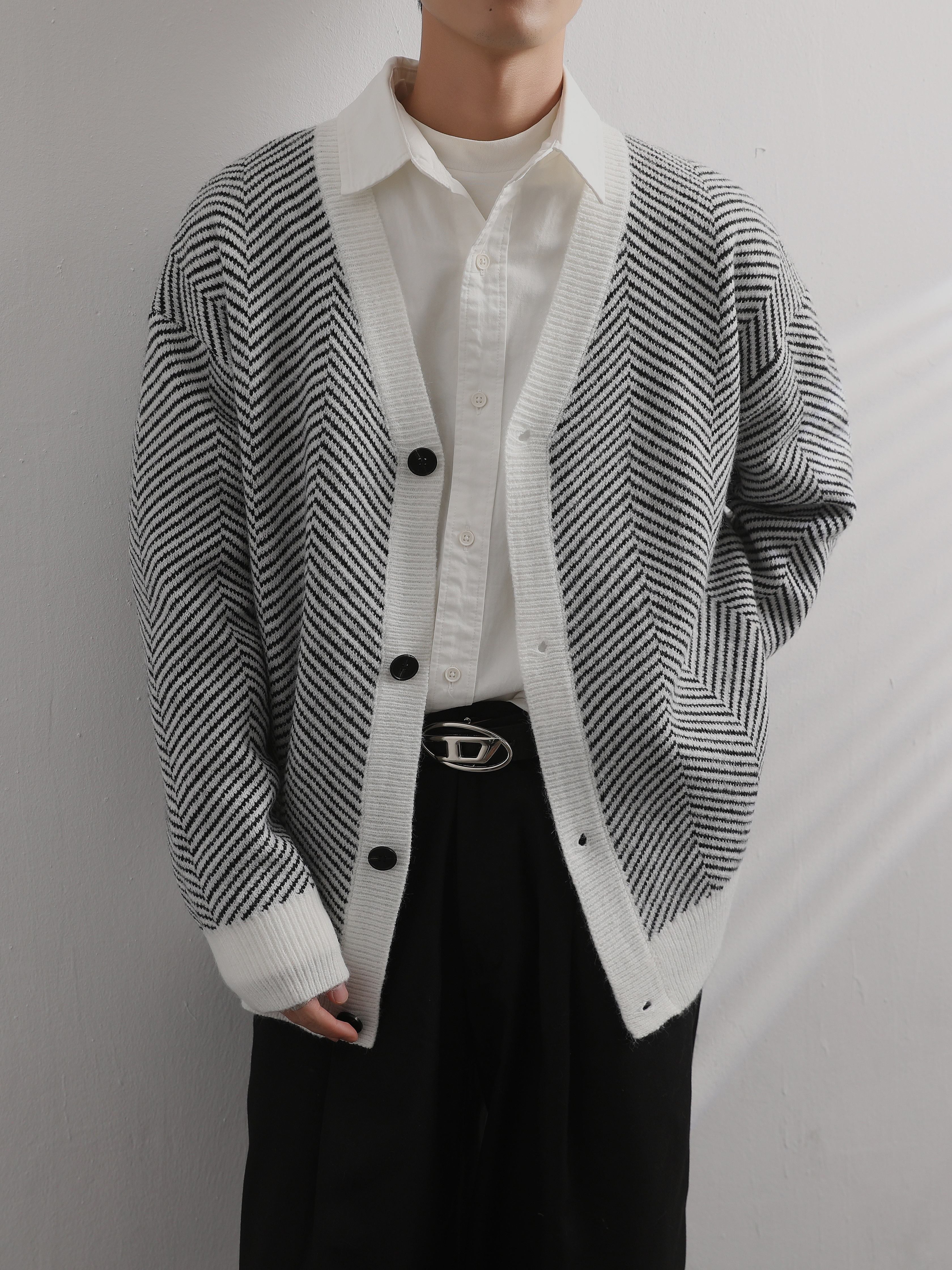 Snygg randig lös cardigan