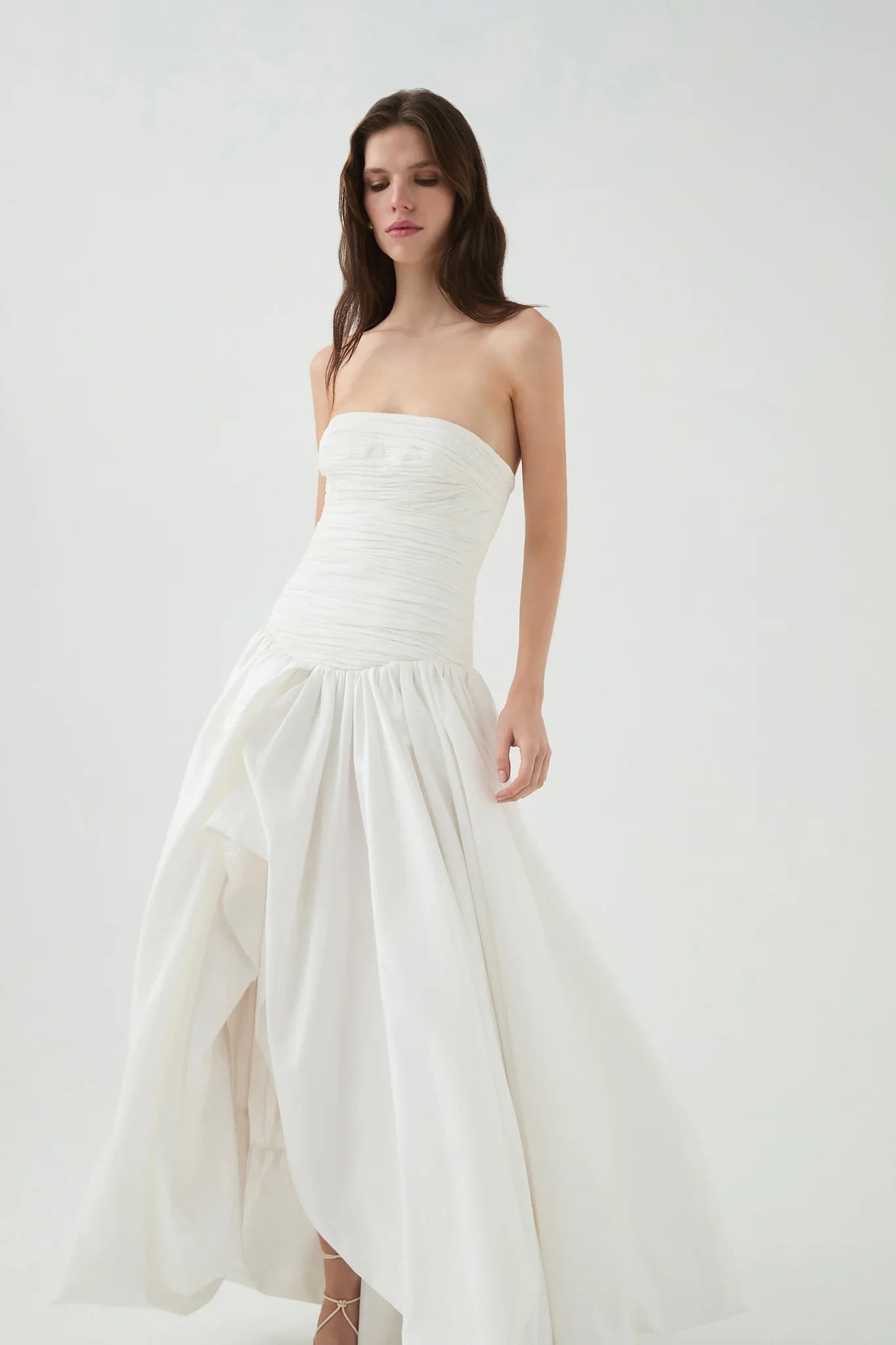 Maxiklänning med bubbelkant