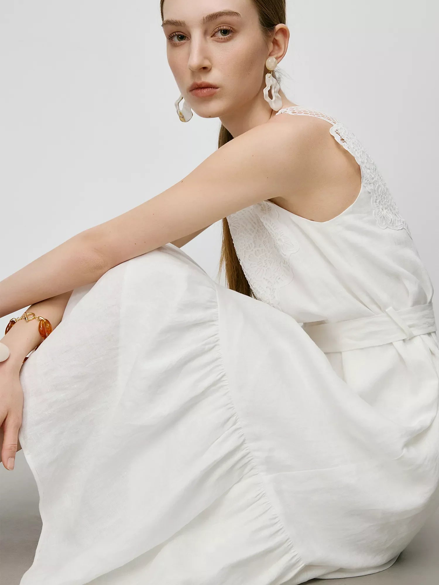 Sommarlinne vit maxiklänning