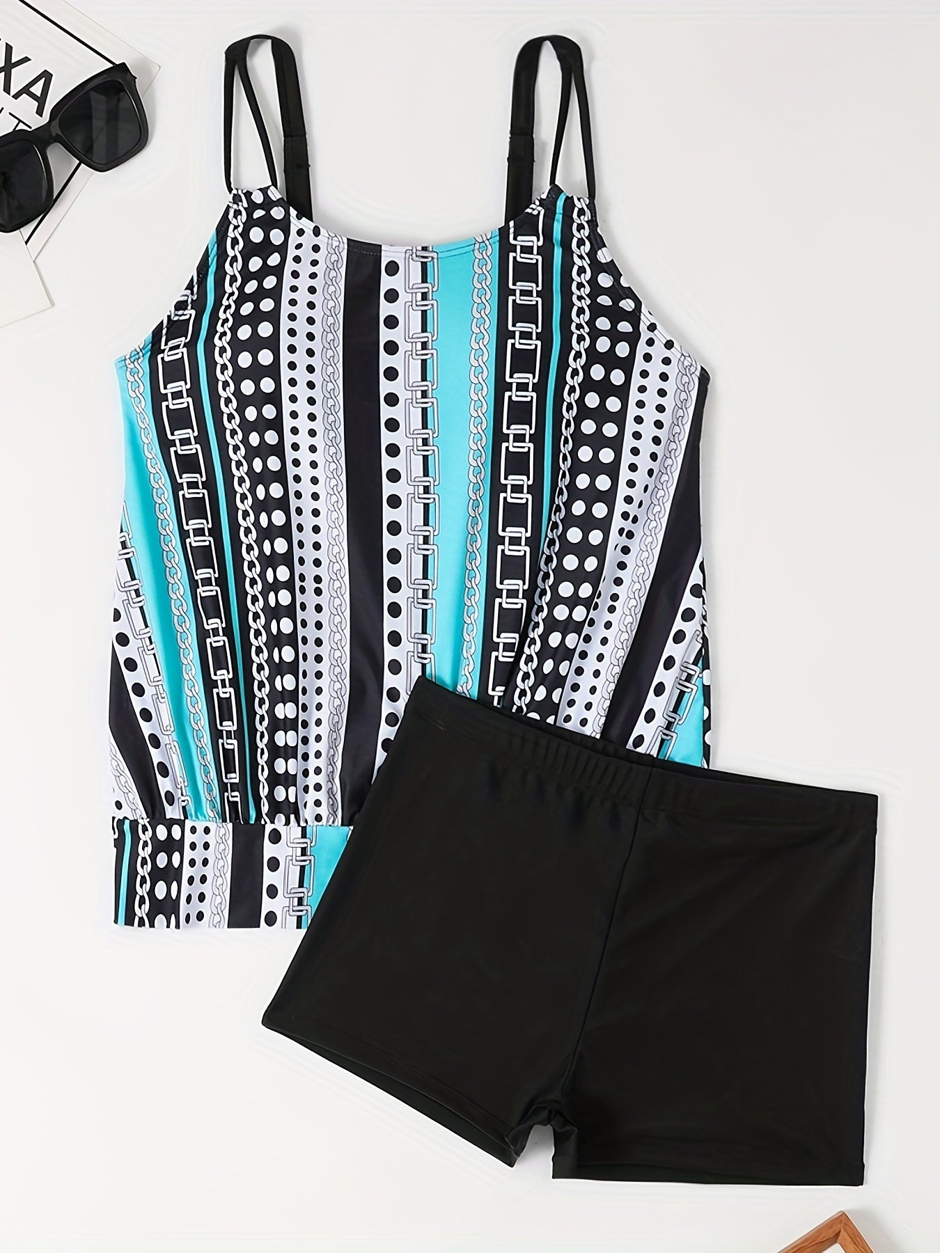 Tankini-set med ränder och prickar