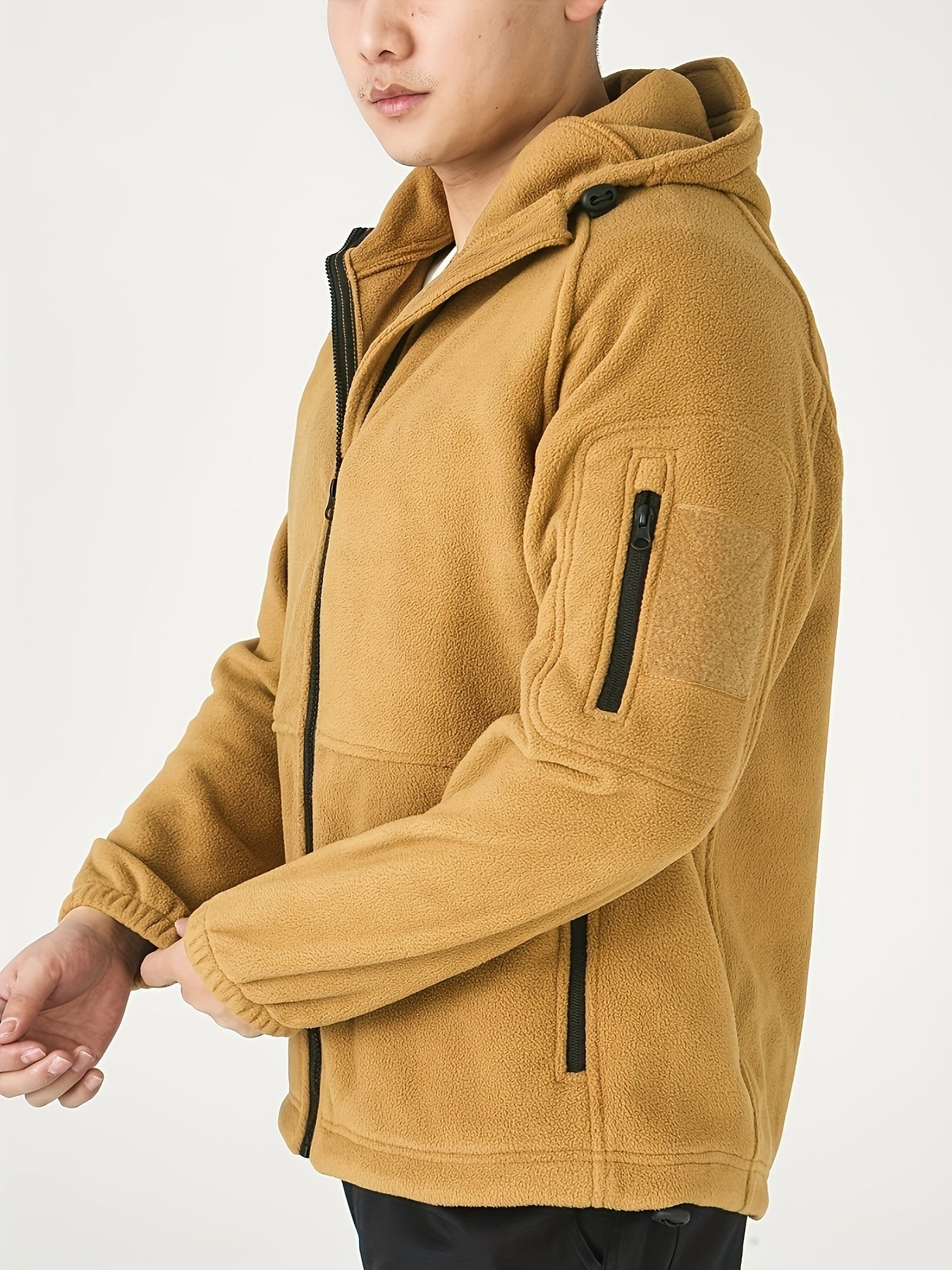 Varm hoodie gjord av polarfleece
