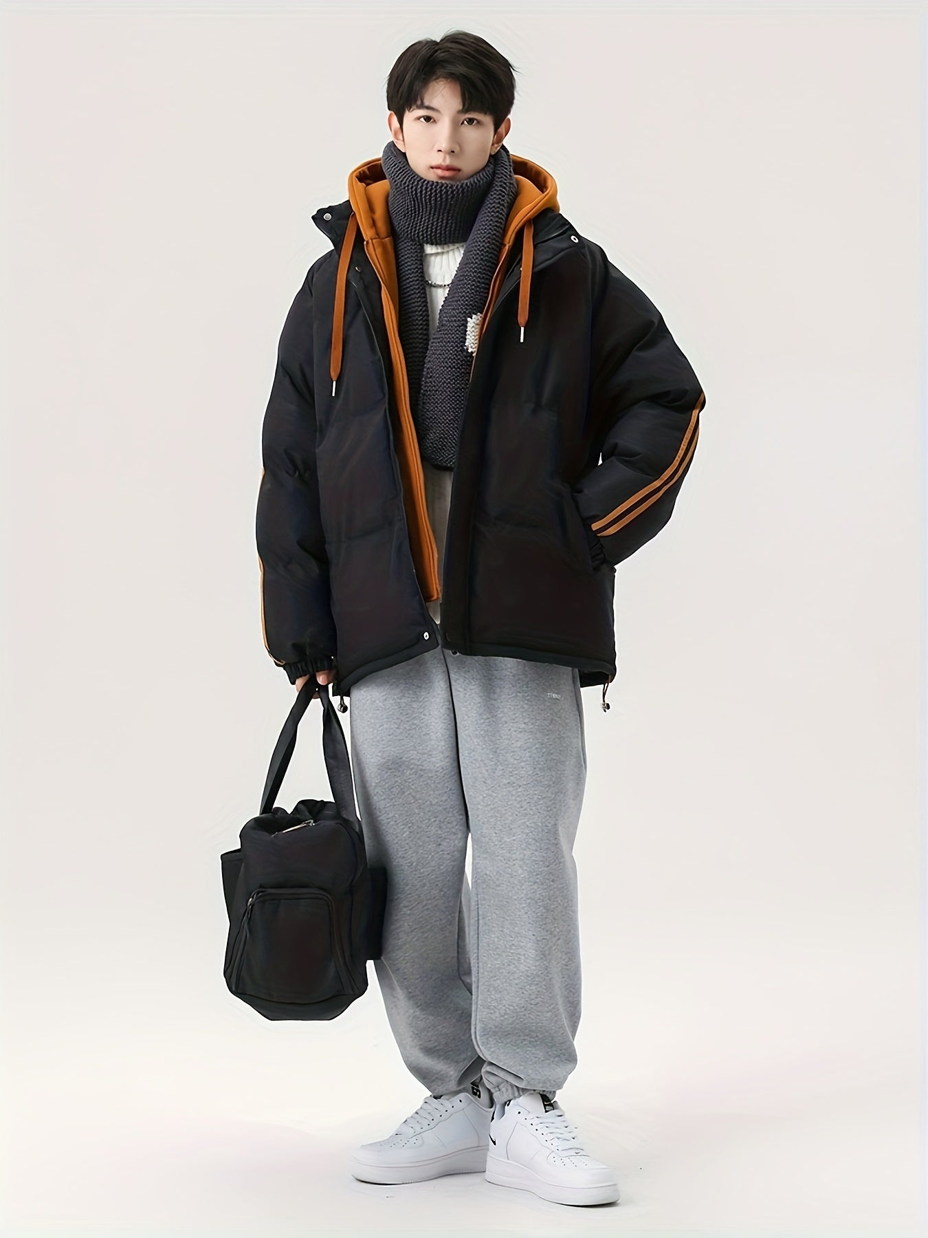 Vadderad jacka med huva