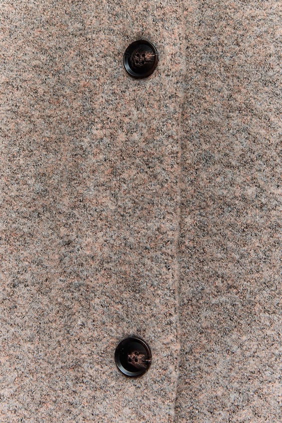 Kort stickad kappa med halsduk