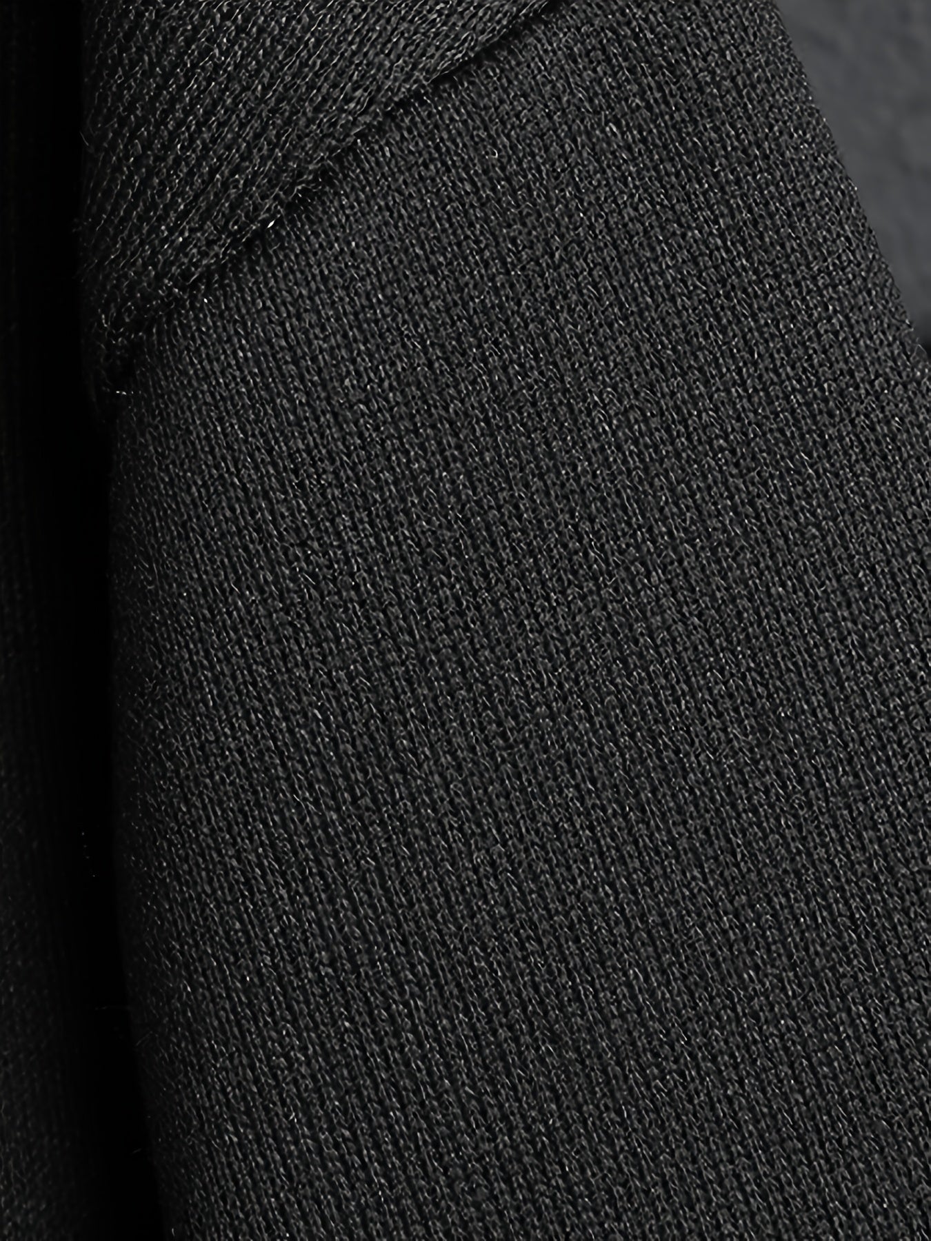 Set bestå ende av en sporthuvtröja och byxor