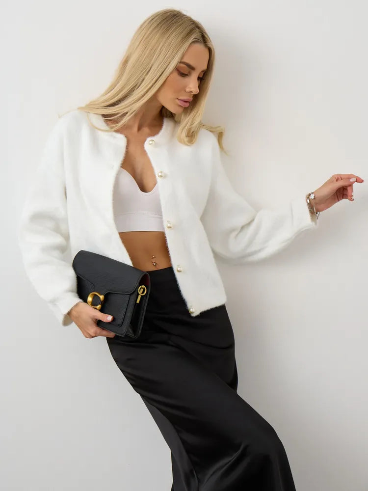 Stickad kofta i ull i minkliknande färg