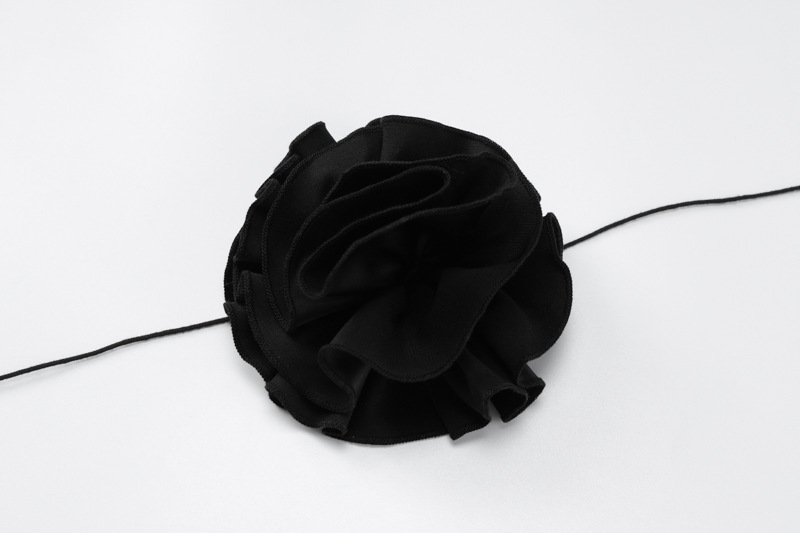 Svart rosa fodralklänning med grimma V-ringad snörning och handskar