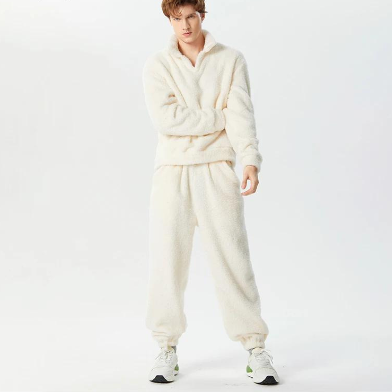 Fuzzy Fleece sweatshirt med lå nga ärmar och lå nga byxor