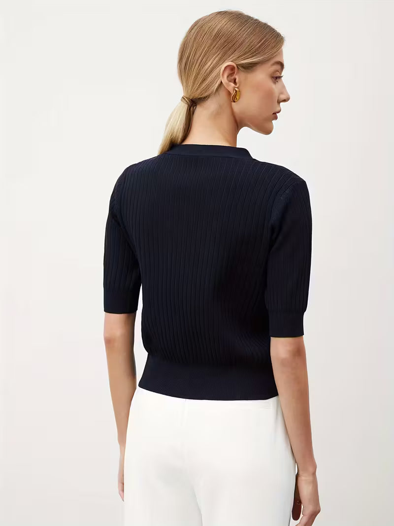 Kortärmad randig svart kofta