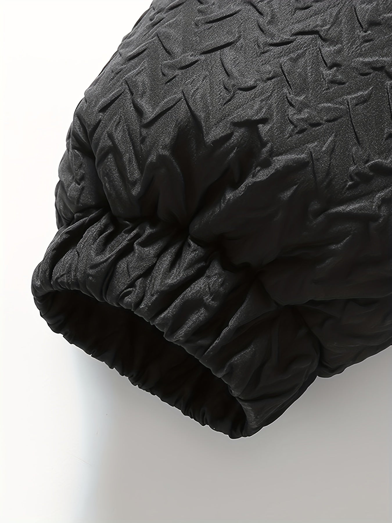 Svart jacka med struktur i fleece