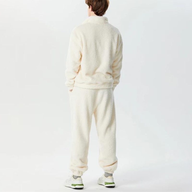 Fuzzy Fleece sweatshirt med lå nga ärmar och lå nga byxor