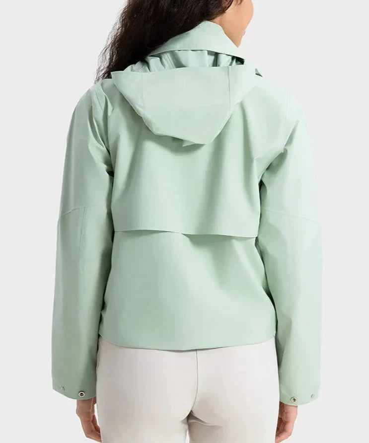 Vattentät och avtagbar jacka som andas