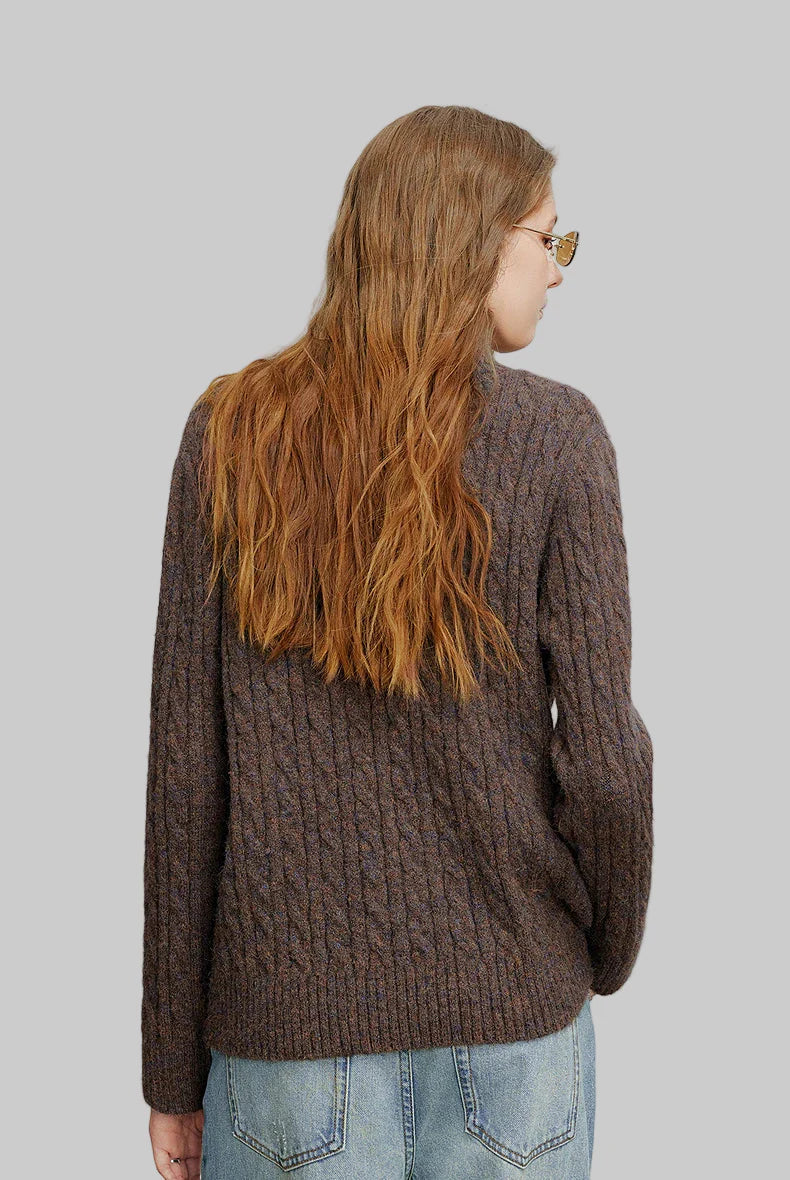 Stickad tröja med hög krage och dragkedja