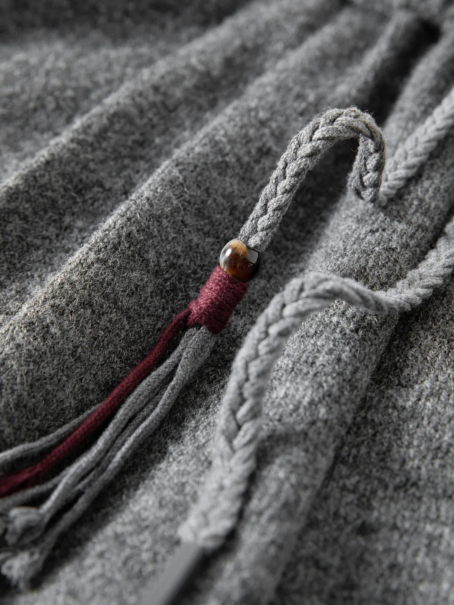 Avslappnade lösa ullbyxor