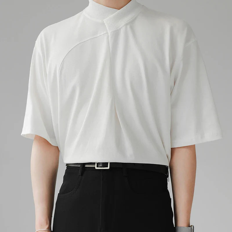 T-shirt med turtleneck och korta ärmar