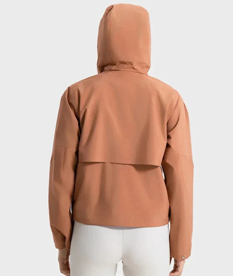 Vattentät och avtagbar jacka som andas