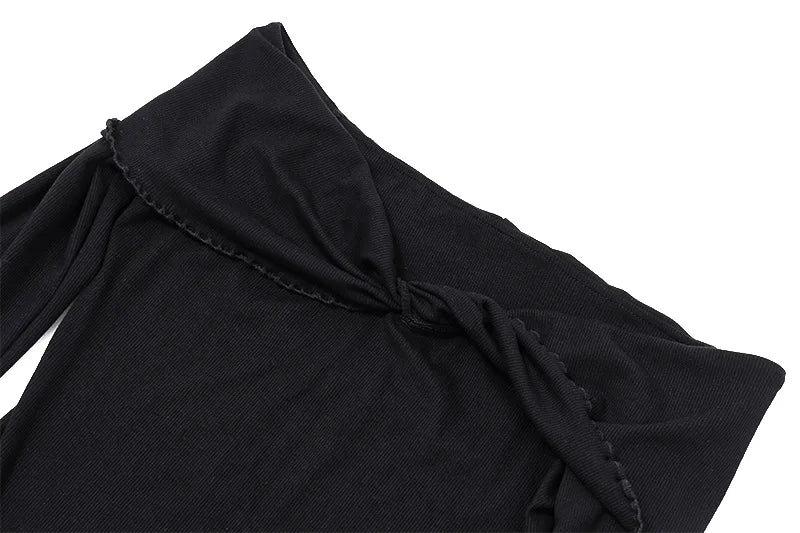 Off shoulder stickad svart klänning