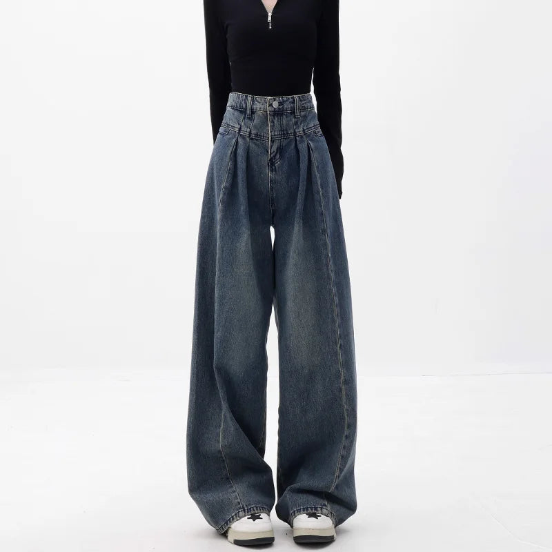 Högmidjade jeans med vida ben