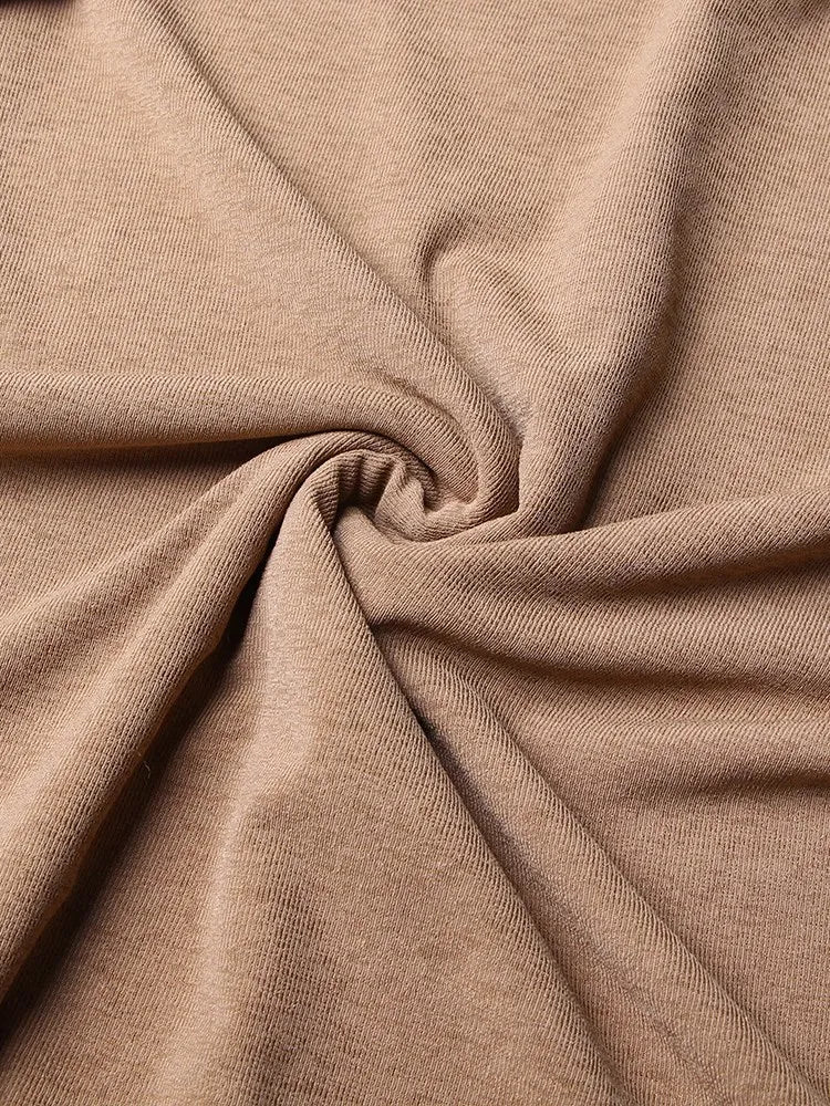 Kryssstickade klänningar med delad paljett