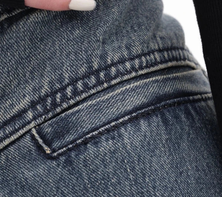 Högmidjade jeans med vida ben