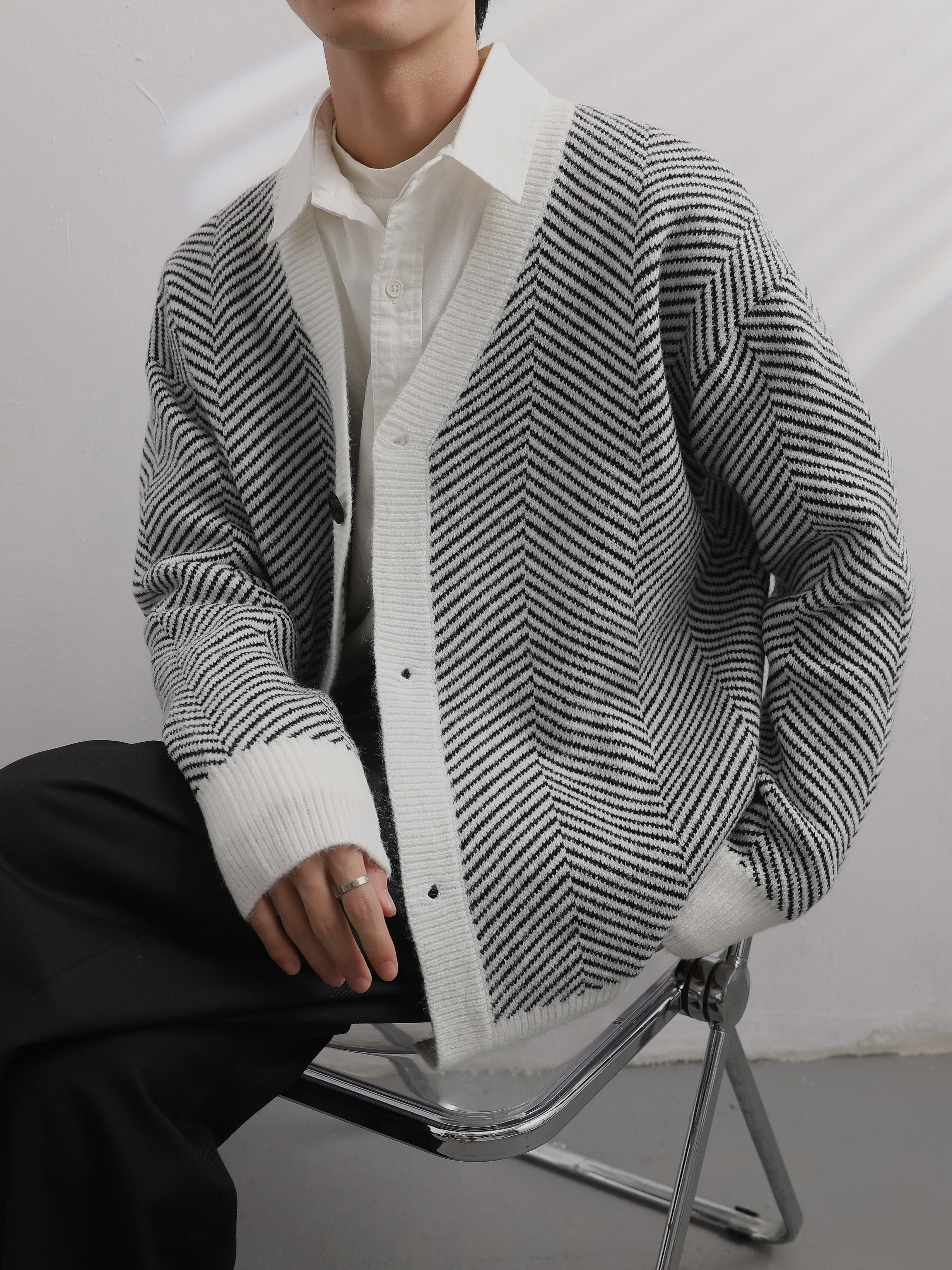 Snygg randig lös cardigan
