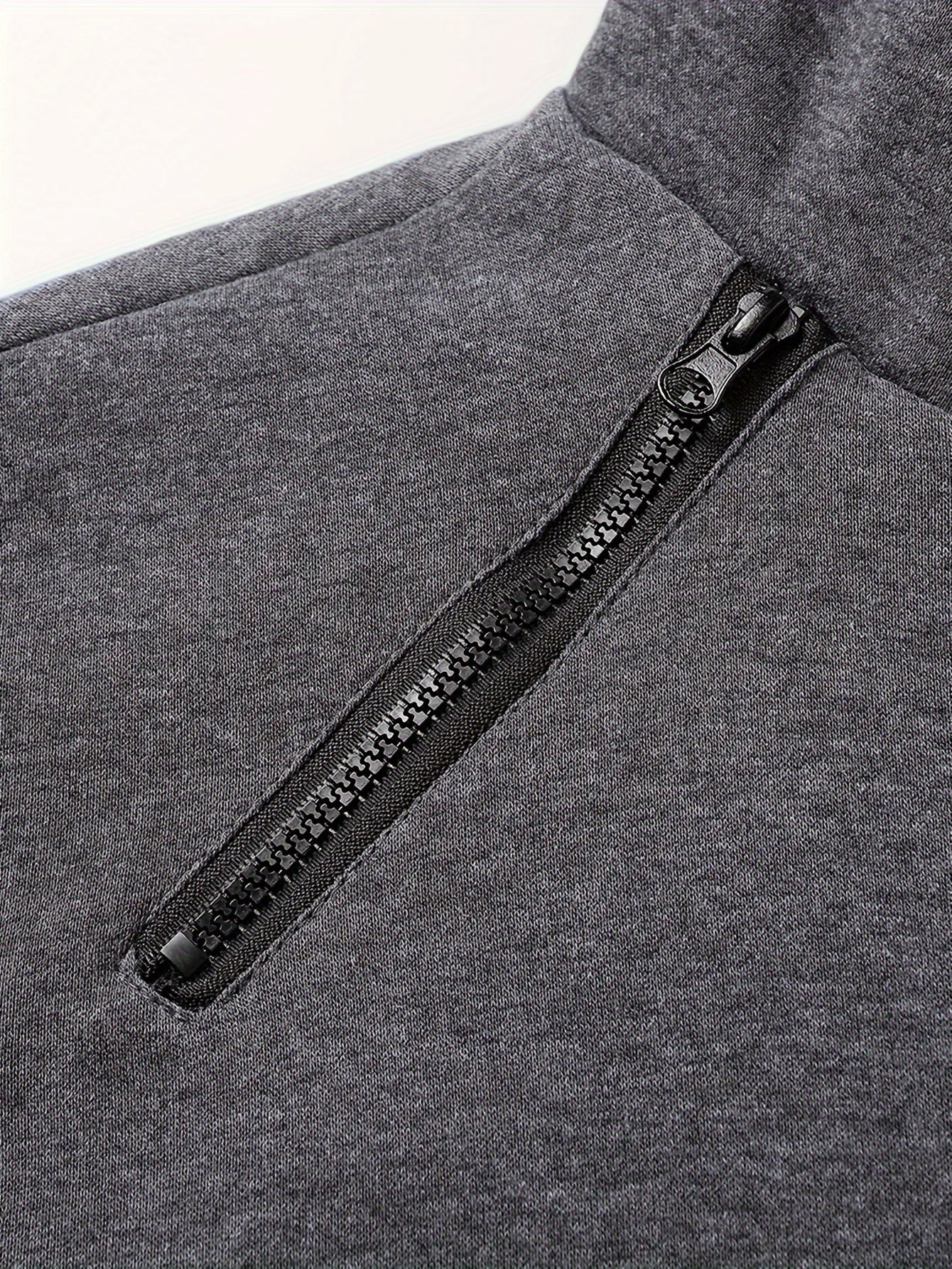 Huvtröja med hög krage