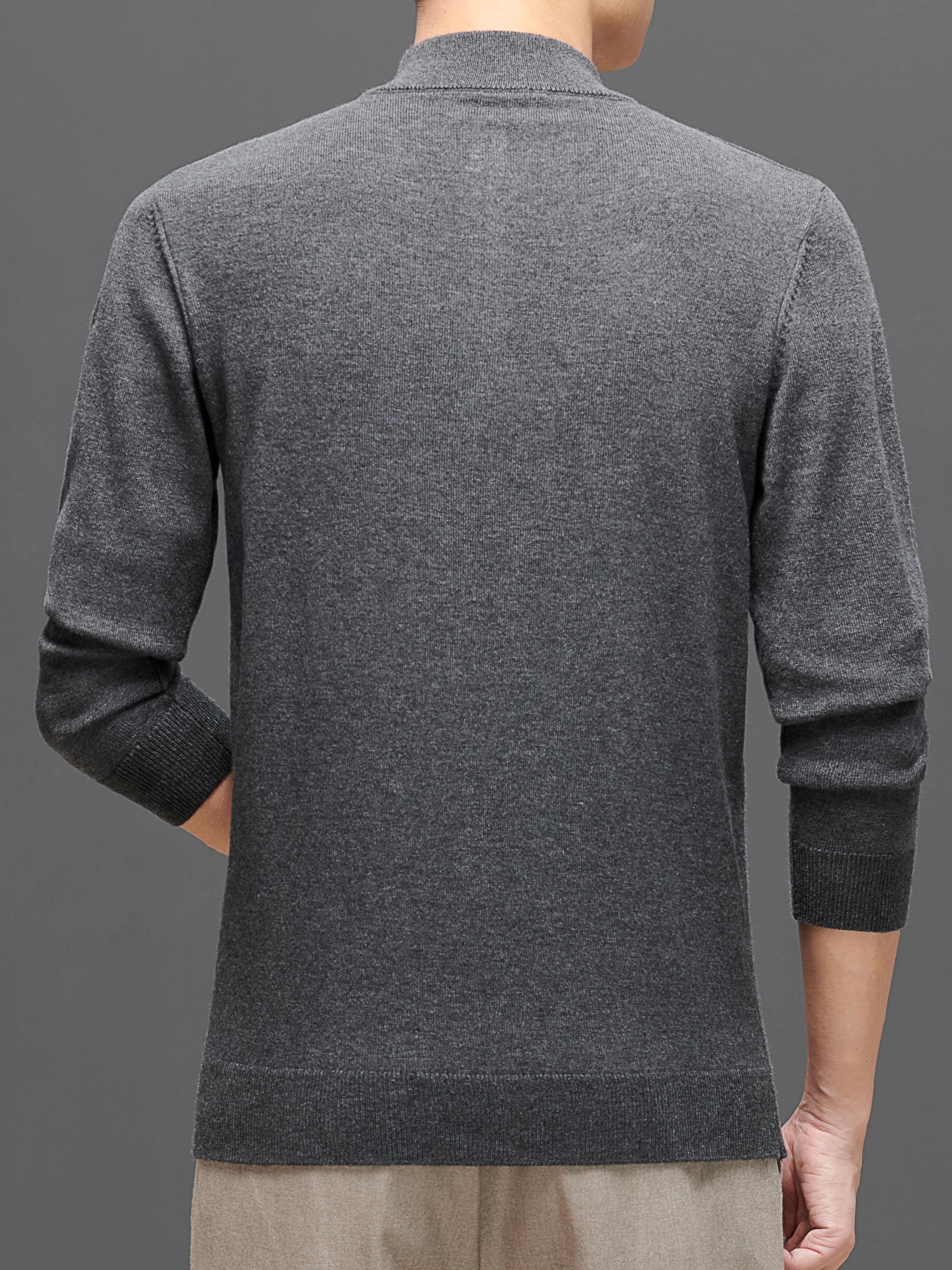 Stickad ulltröja för män