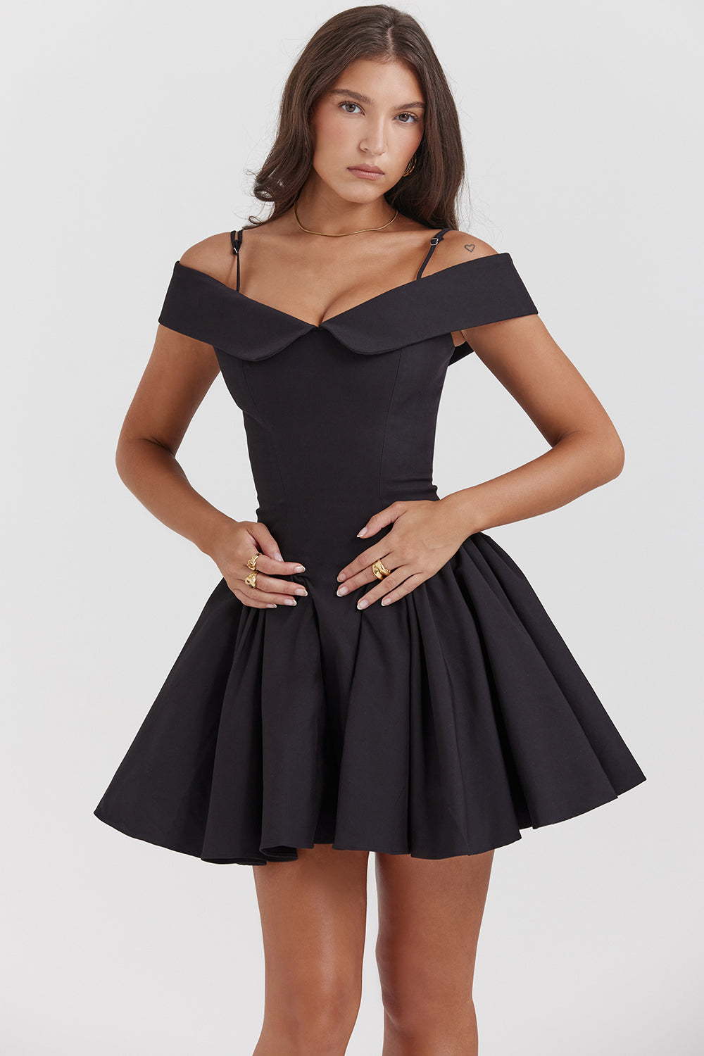 Off shoulder miniklänning
