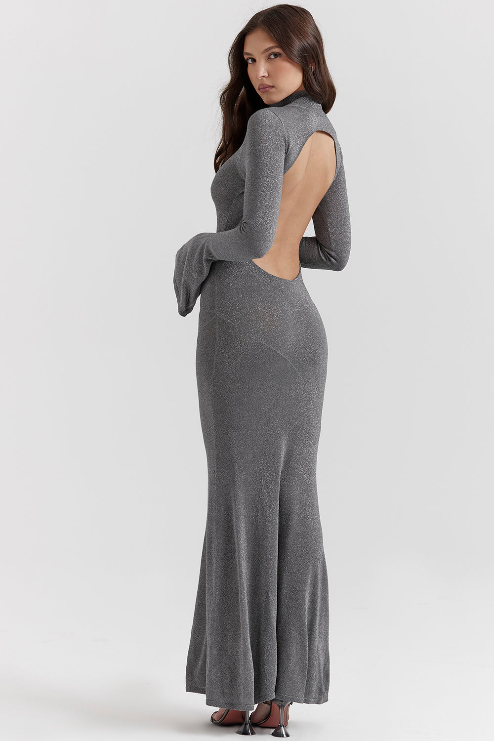 Maxiklänning i metallisk stå l