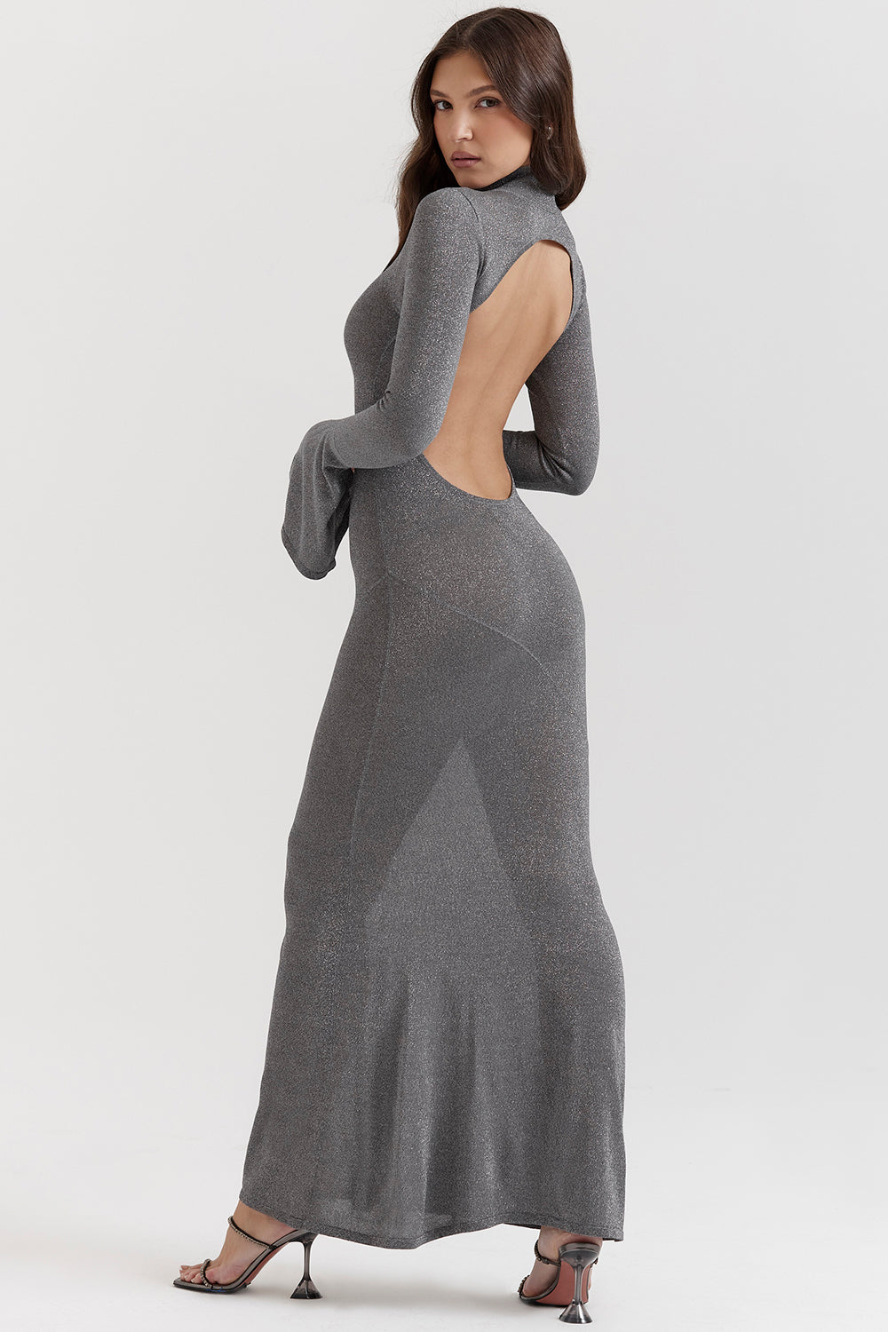 Maxiklänning i metallisk stå l
