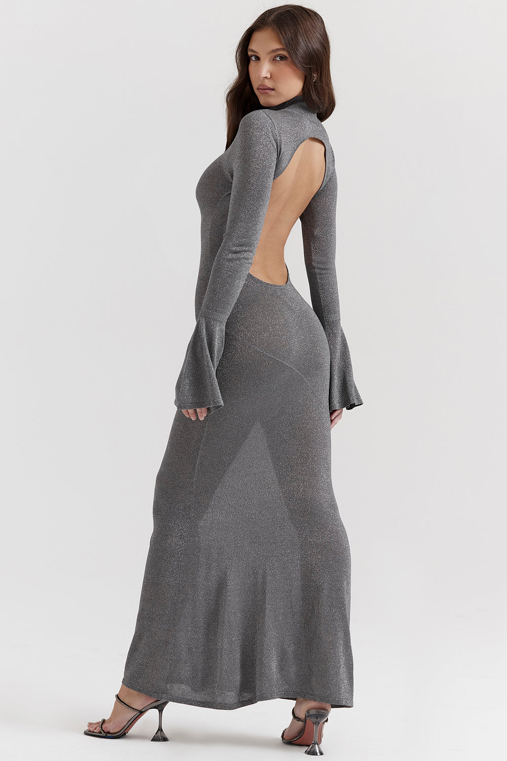 Maxiklänning i metallisk stå l