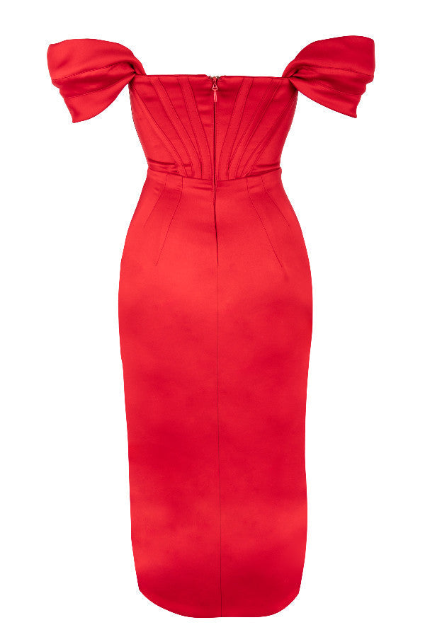 Off shoulder klänning i satin