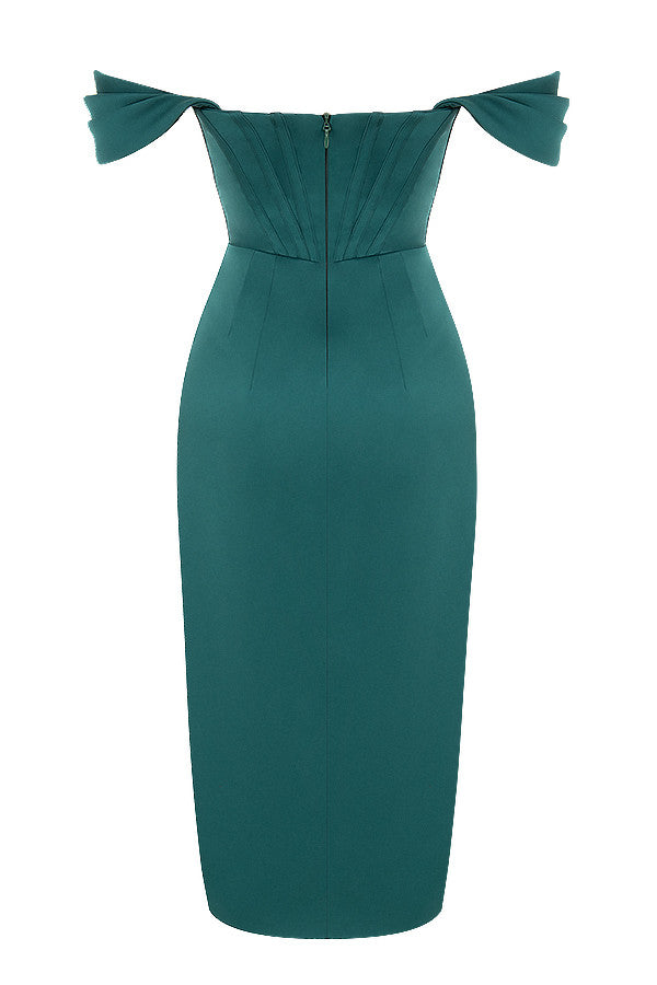 Off shoulder klänning i satin