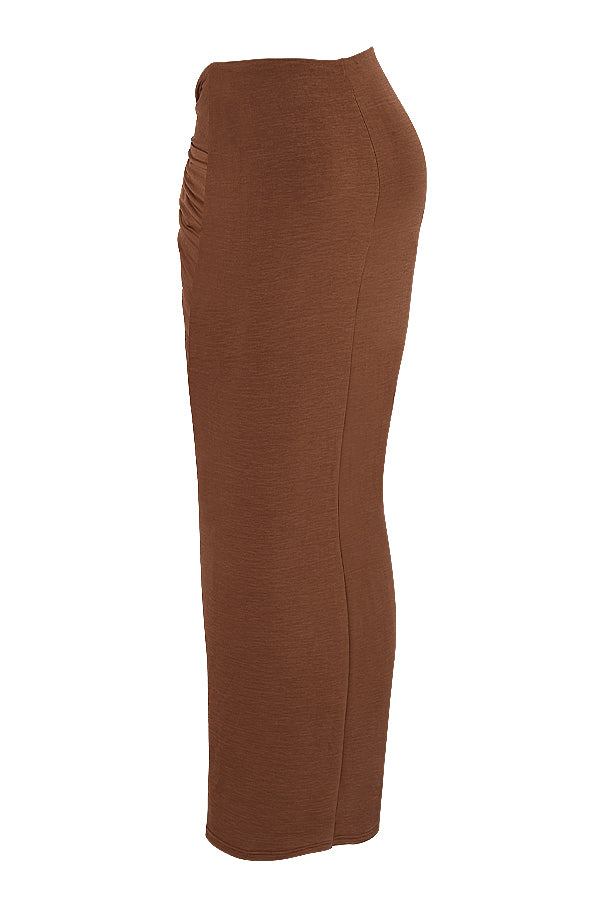 Chokladrynkad crop top med jersey maxi kjol med vridning fram