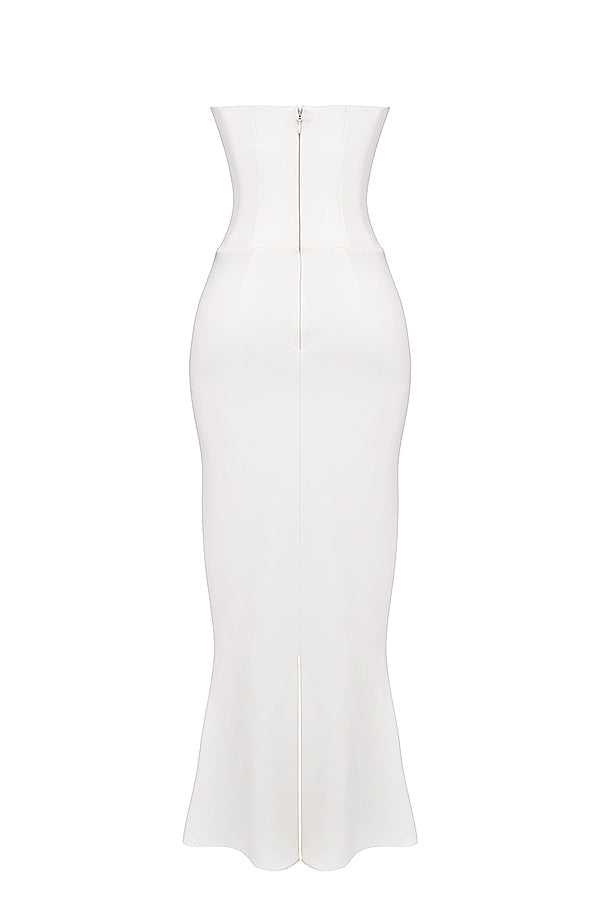 Axelbandslös korsettklänning