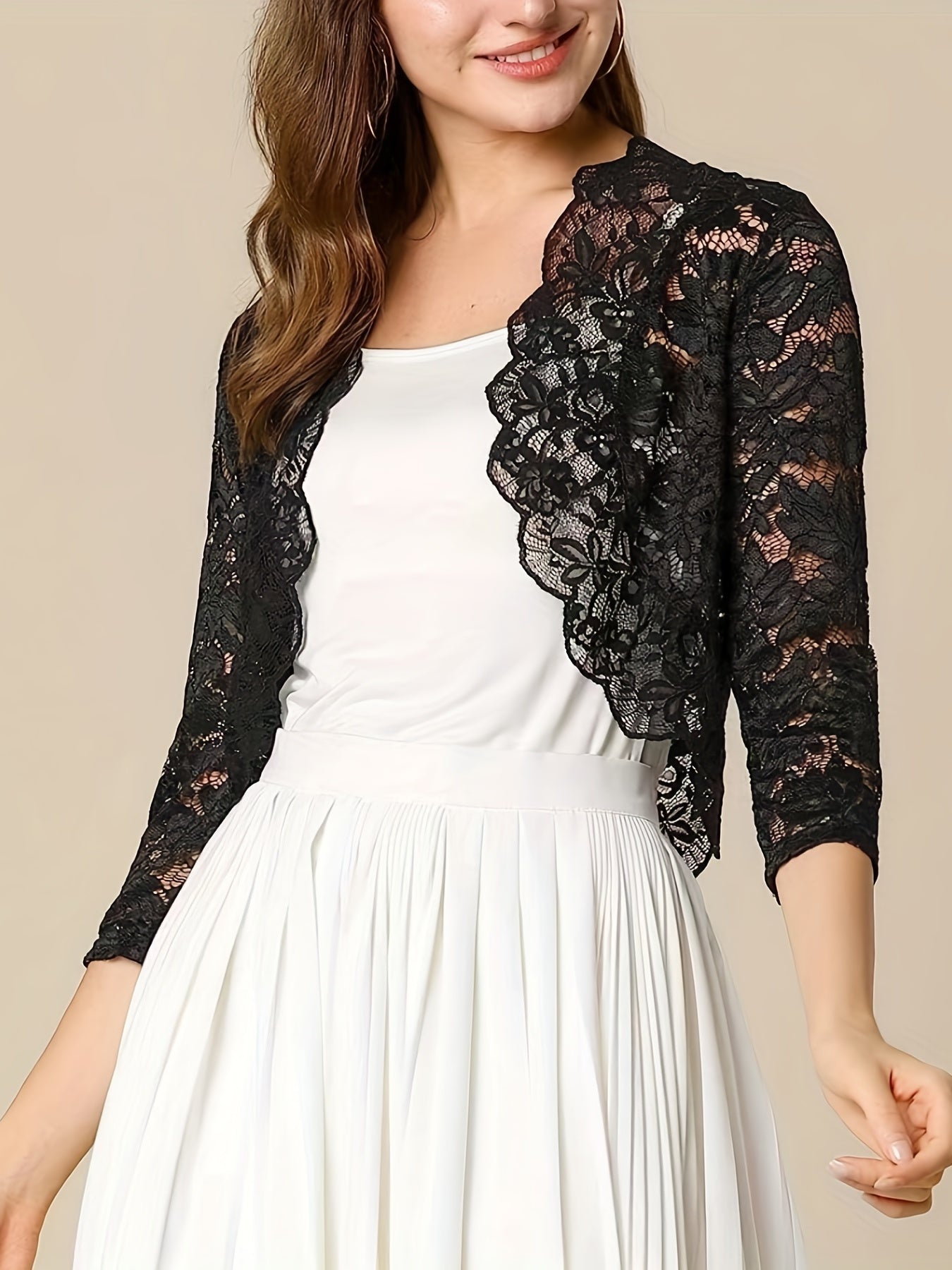 Halvtransparent cropped cardigan med blommig spets