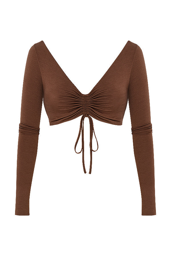 Chokladrynkad crop top med jersey maxi kjol med vridning fram