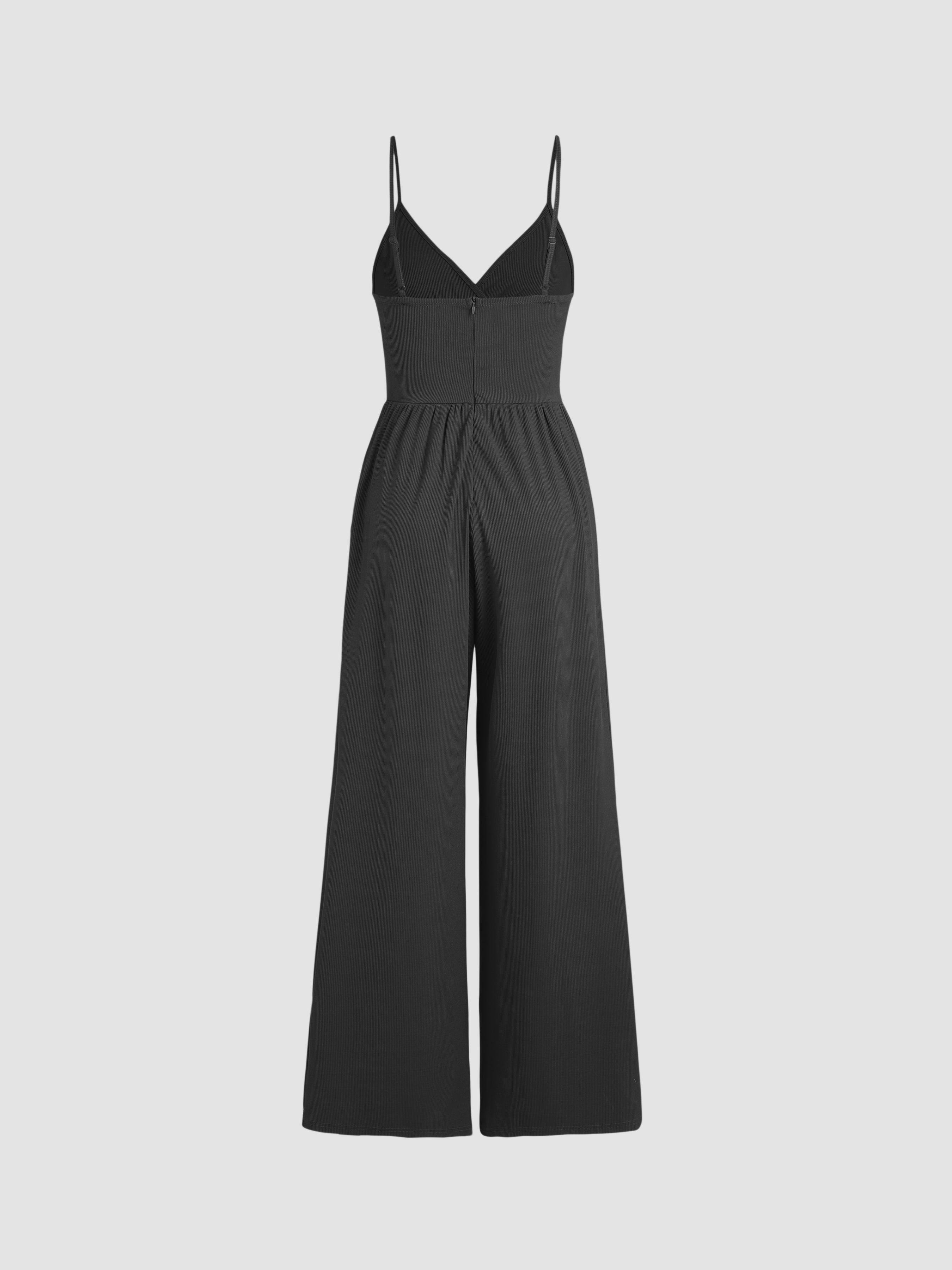 Jumpsuit med V-ringning och vida ben