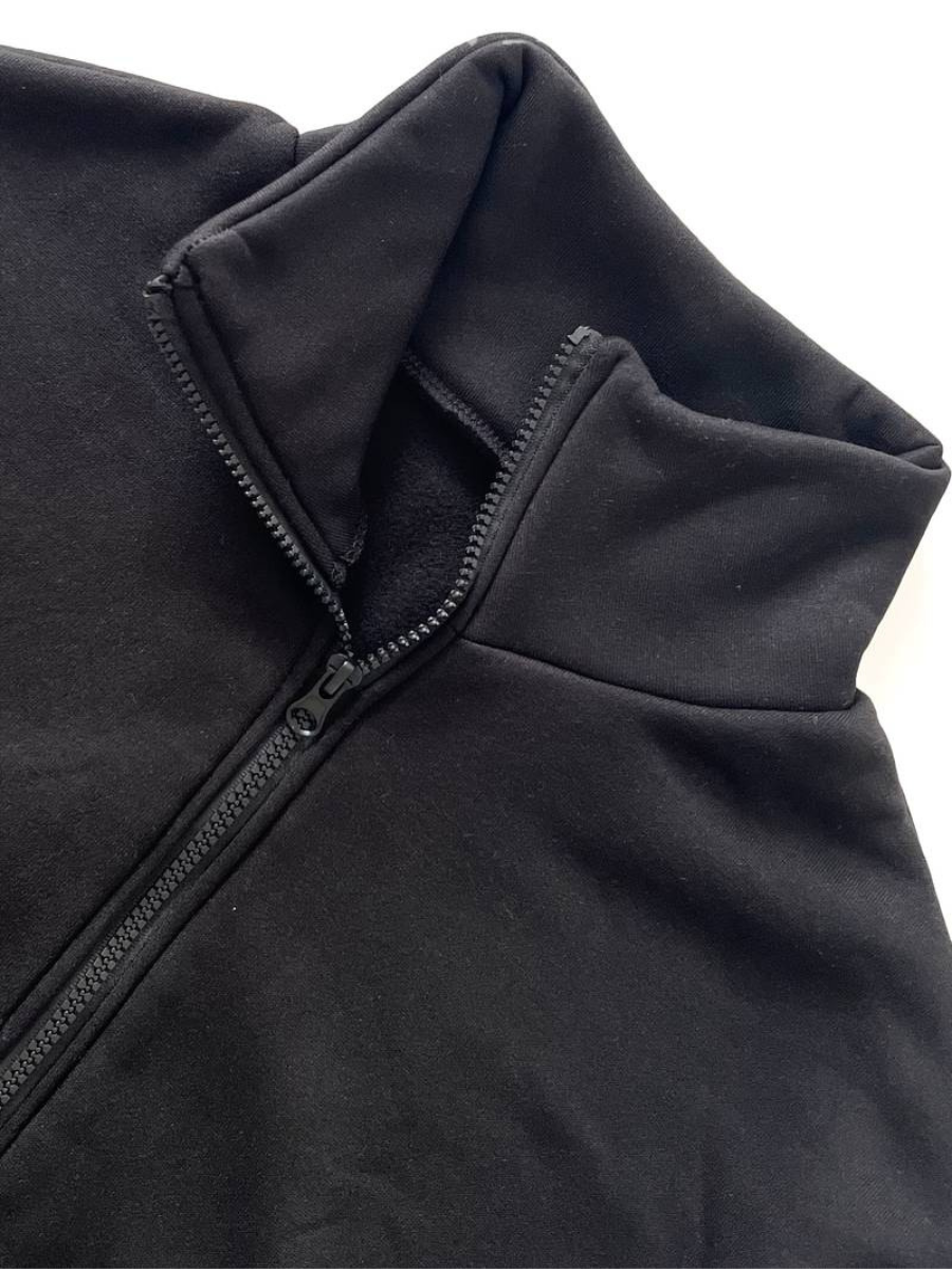 sweatshirt och träningsbyxor