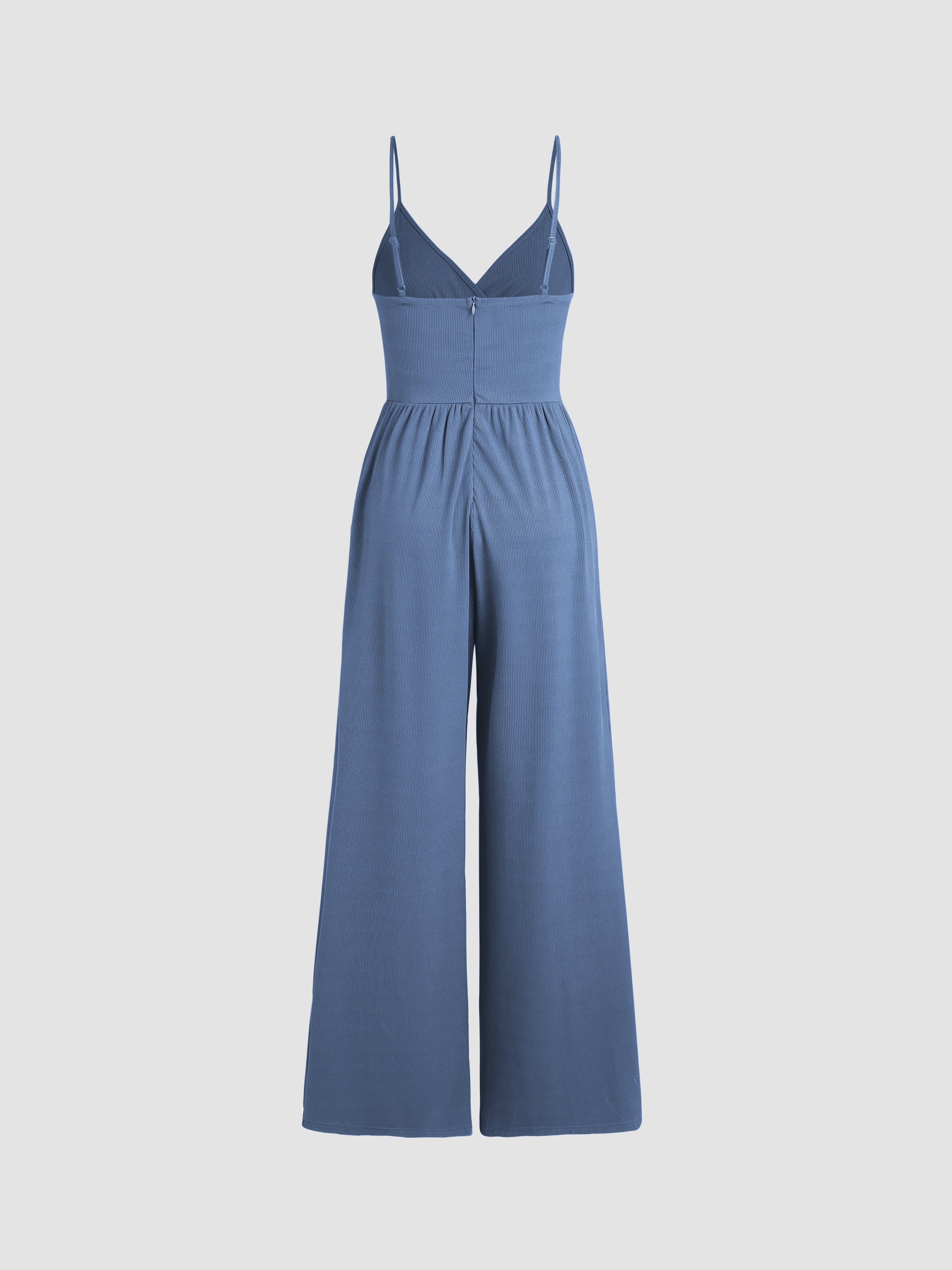 Jumpsuit med V-ringning och vida ben