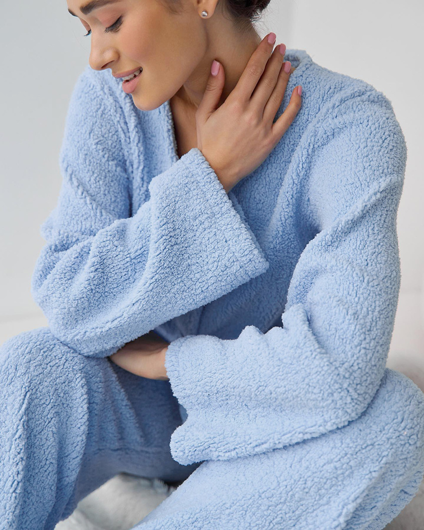 Blå  lå ngärmad ullpyjamas för kvinnor
