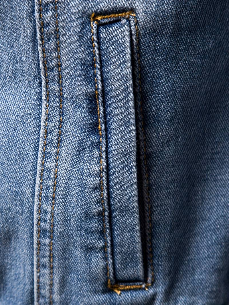 Lätt jeansjacka