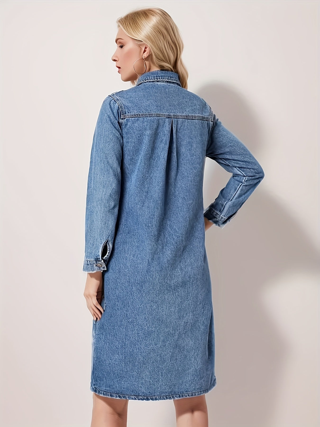 Lå ng denimklänning med slag