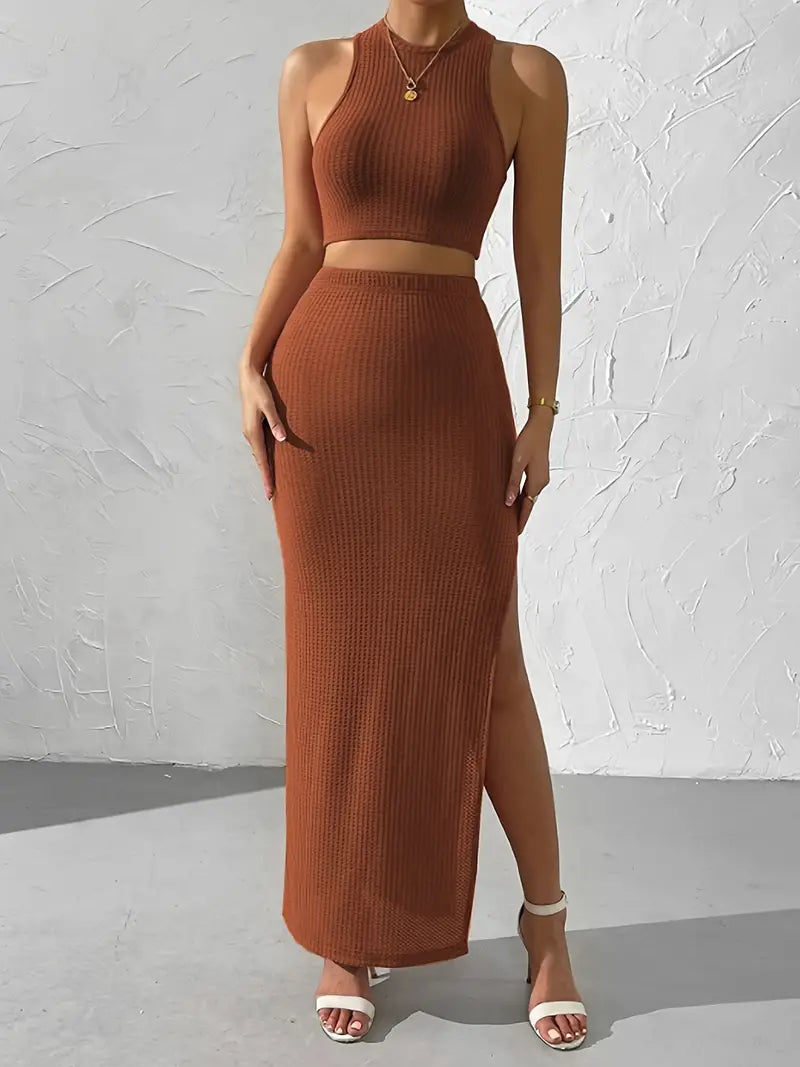 Crop Top med långkjol stickad kostym